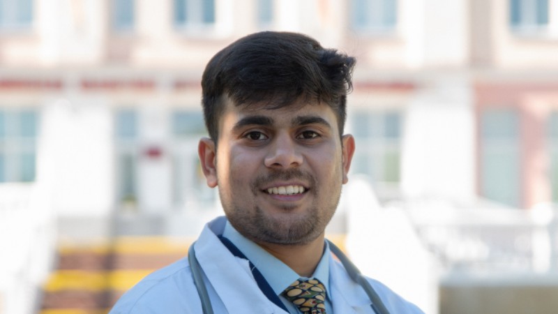 Graduates 2024. Khetani Khilan Rajeshbhai: “Thank you to the Grodno State Medical University for filling my soul with dear and valuable memories!”