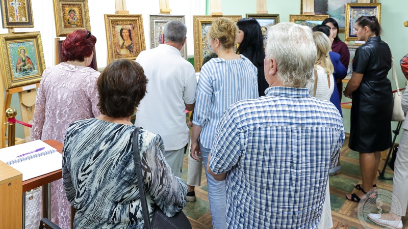Выставка православных икон «Одейся светом, яко ризою»