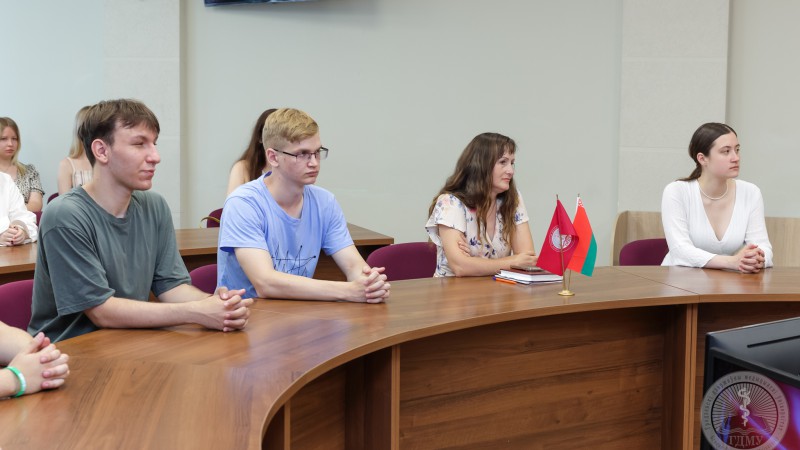 Вручение молодежных билетов БРСМ, посвященное 80-летию освобождения Беларуси