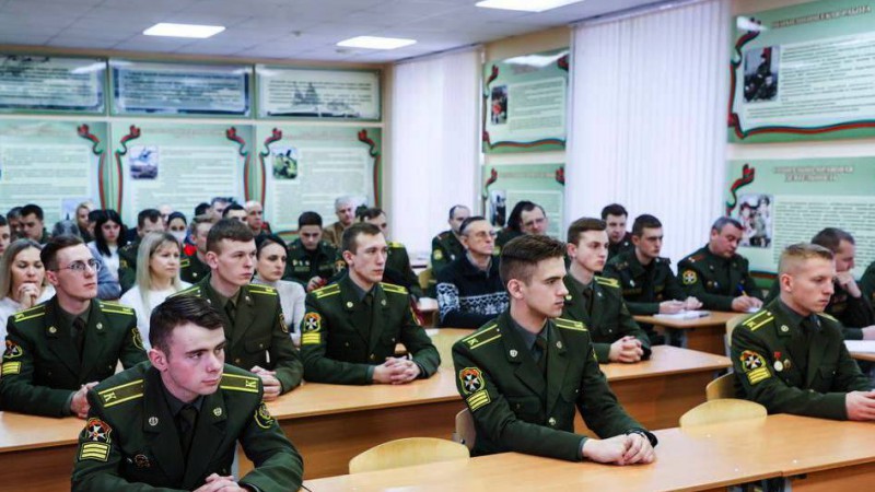 ППС военной кафедры ГрГМУ принял участие в диалоговой площадке, посвященной новому проекту Конституции