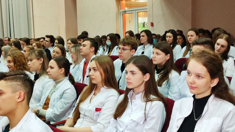 В Гродненском медуниверситете состоялась встреча представителей учреждений здравоохранения со студентами-выпускниками вуза