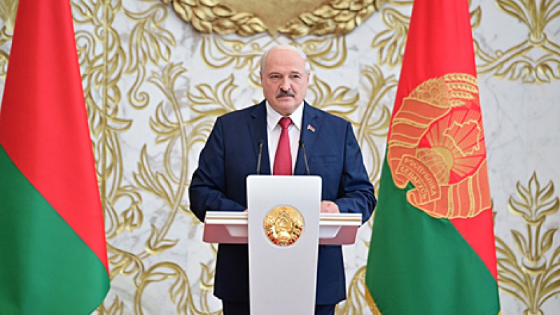 Поздравление А.Г. Лукашенко с Днем единения народов Беларуси и России