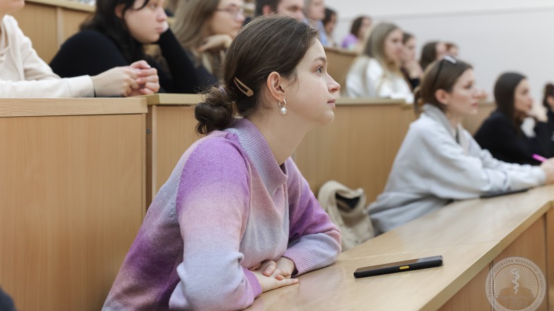 Шизофрения – вчера, сегодня, завтра: взгляд эксперта. В ГрГМУ прошла открытая лекция приглашенного профессора Петровой Н.Н.