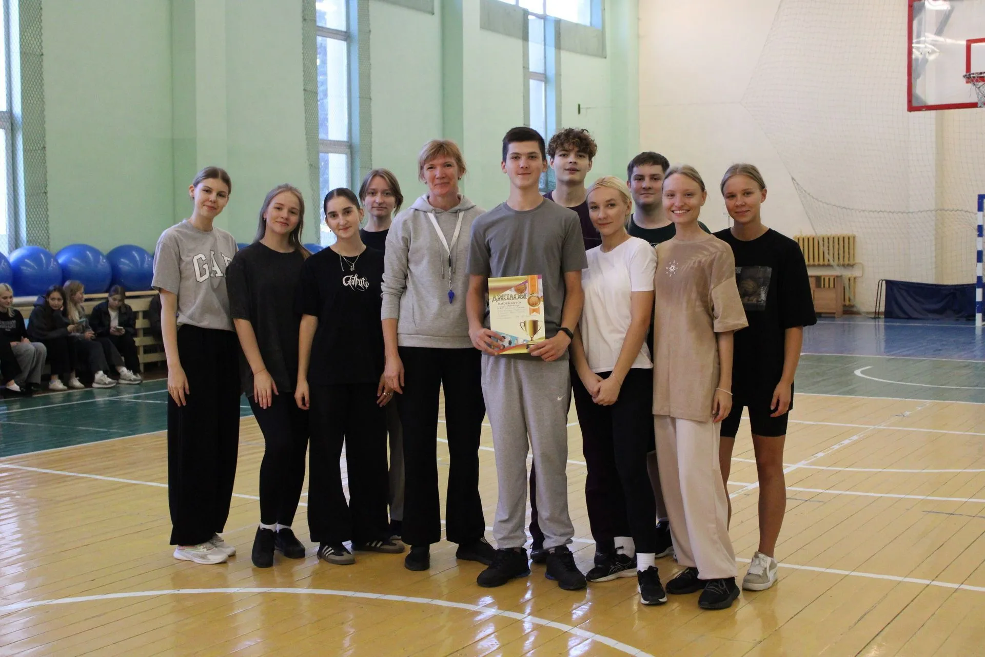 Спортландия «Быстрые, ловкие, находчивые»