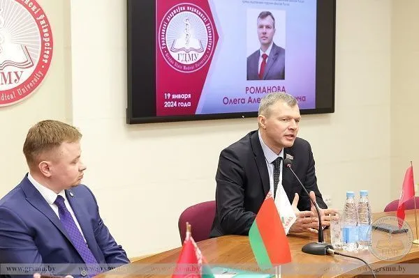 Участие в диалоговой площадке в рамках Единого дня информирования с председателем РОО «Белая Русь» и Белорусской партии «Белая Русь» О.А. Романовым