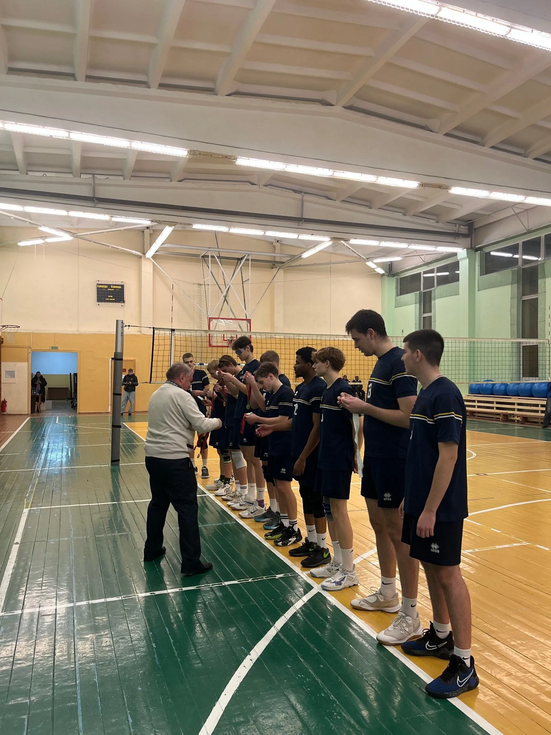Вот и подошли к концу межвузовские соревнования по волейболу!