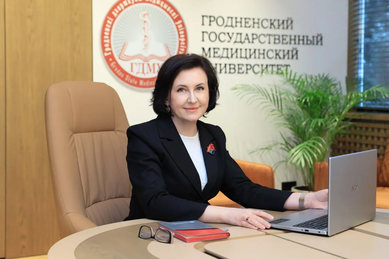 «Забота, мудрость, стойкость»: проректор Ирина Андреевна Курстак о качествах белорусской женщины