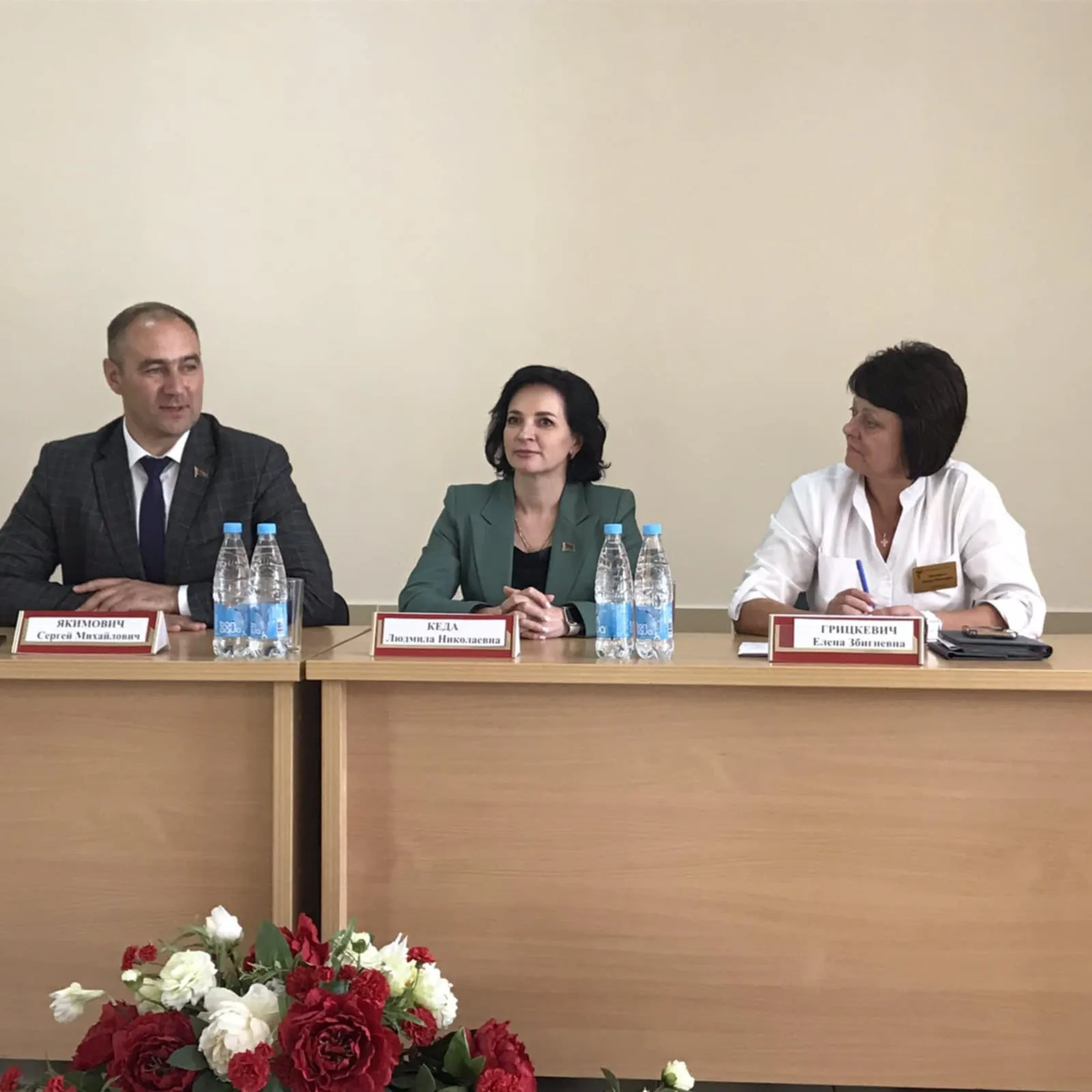 Начальник главного управления здравоохранения Людмила Кеда встретилась с молодыми специалистами Волковысской ЦРБ