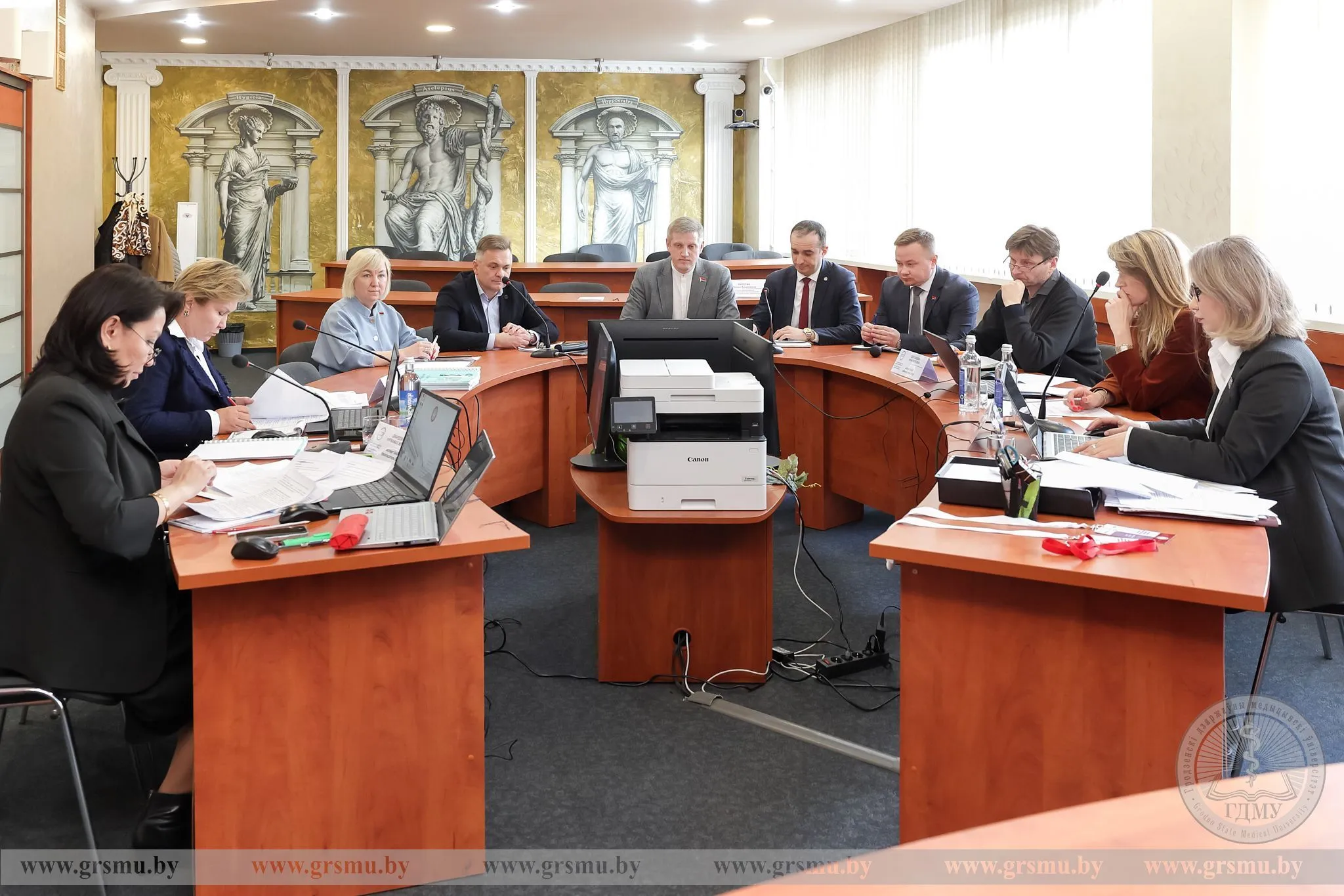 Внешняя экспертная комиссия IAAR проводит повторную международную аккредитацию ГрГМУ