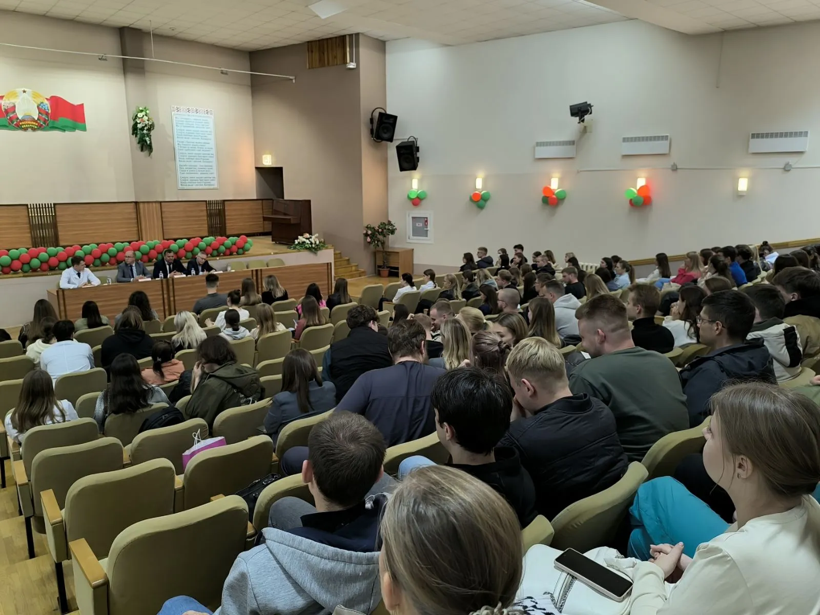 Руководство Гродненского медуниверситета продолжает мониторинг первых рабочих мест