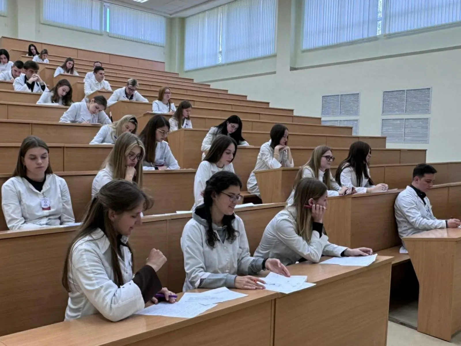 Государственные экзамены у студентов медико-психологического факультета