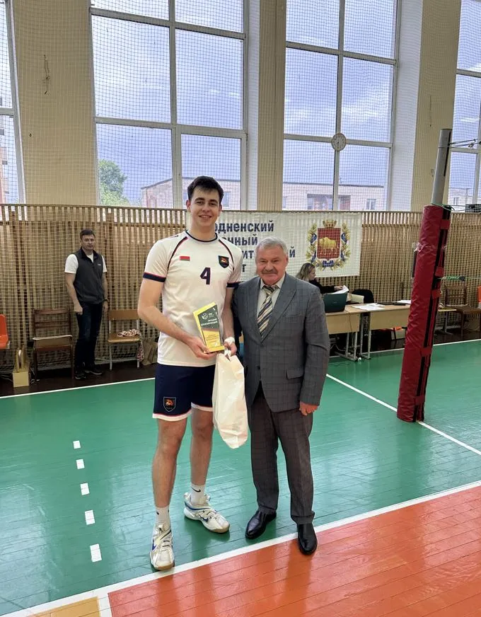 Два студента ГрГМУ признаны лучшими игроками на чемпионате страны по волейболу