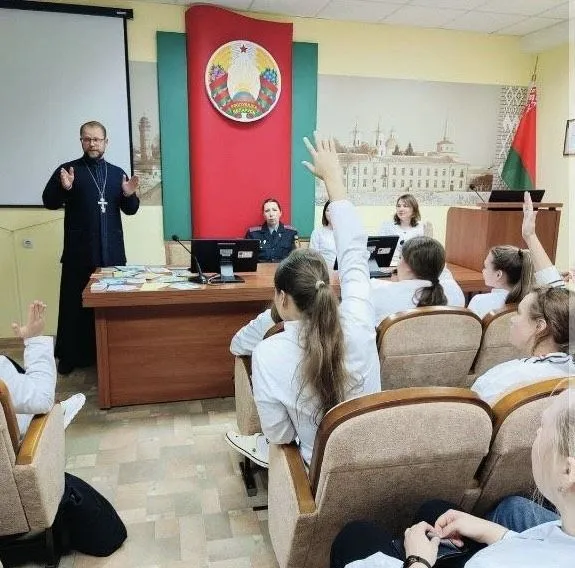 Диалоговая площадка для студентов-медиков в рамках Недели родительской любви