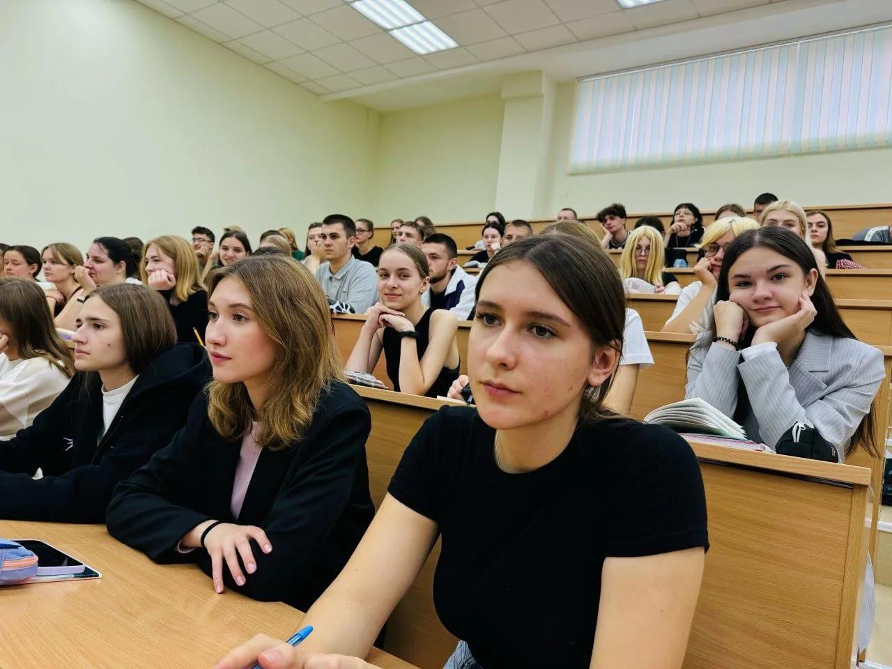 Месяц первокурсника. В ГрГМУ прошла информационная встреча, посвященная геноциду белорусского народа