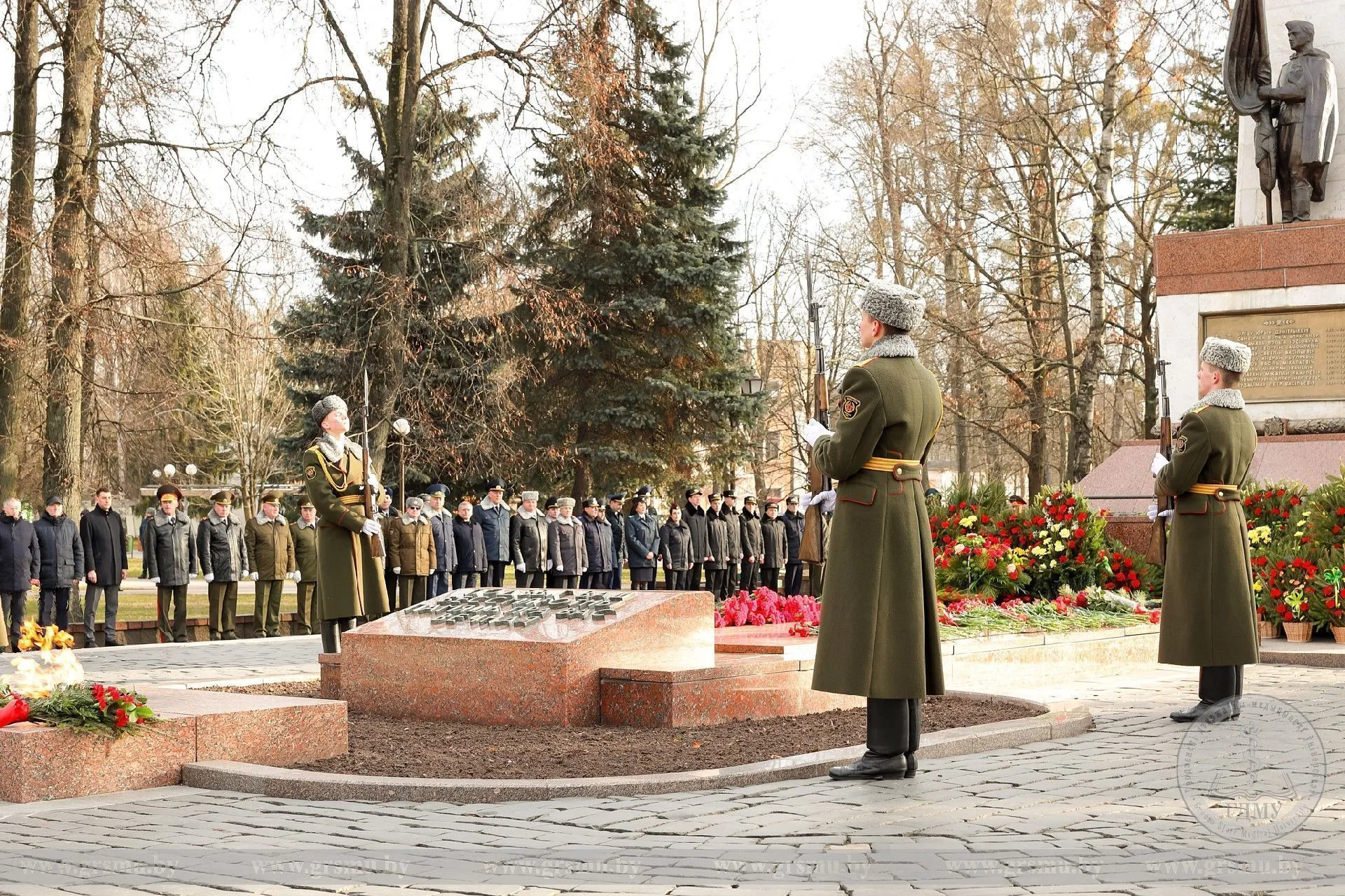 Гродненский медуниверситет принял участие в торжественных мероприятиях, посвященных Дню защитников Отечества и Вооруженных Сил Республики Беларусь