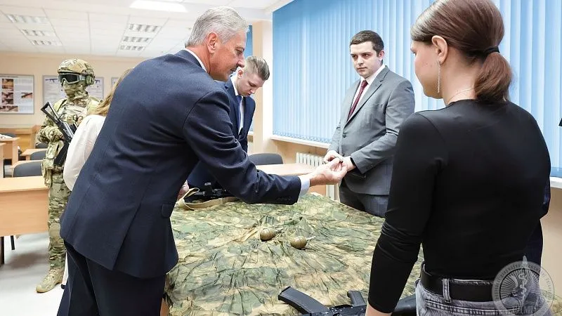 3C4A0098