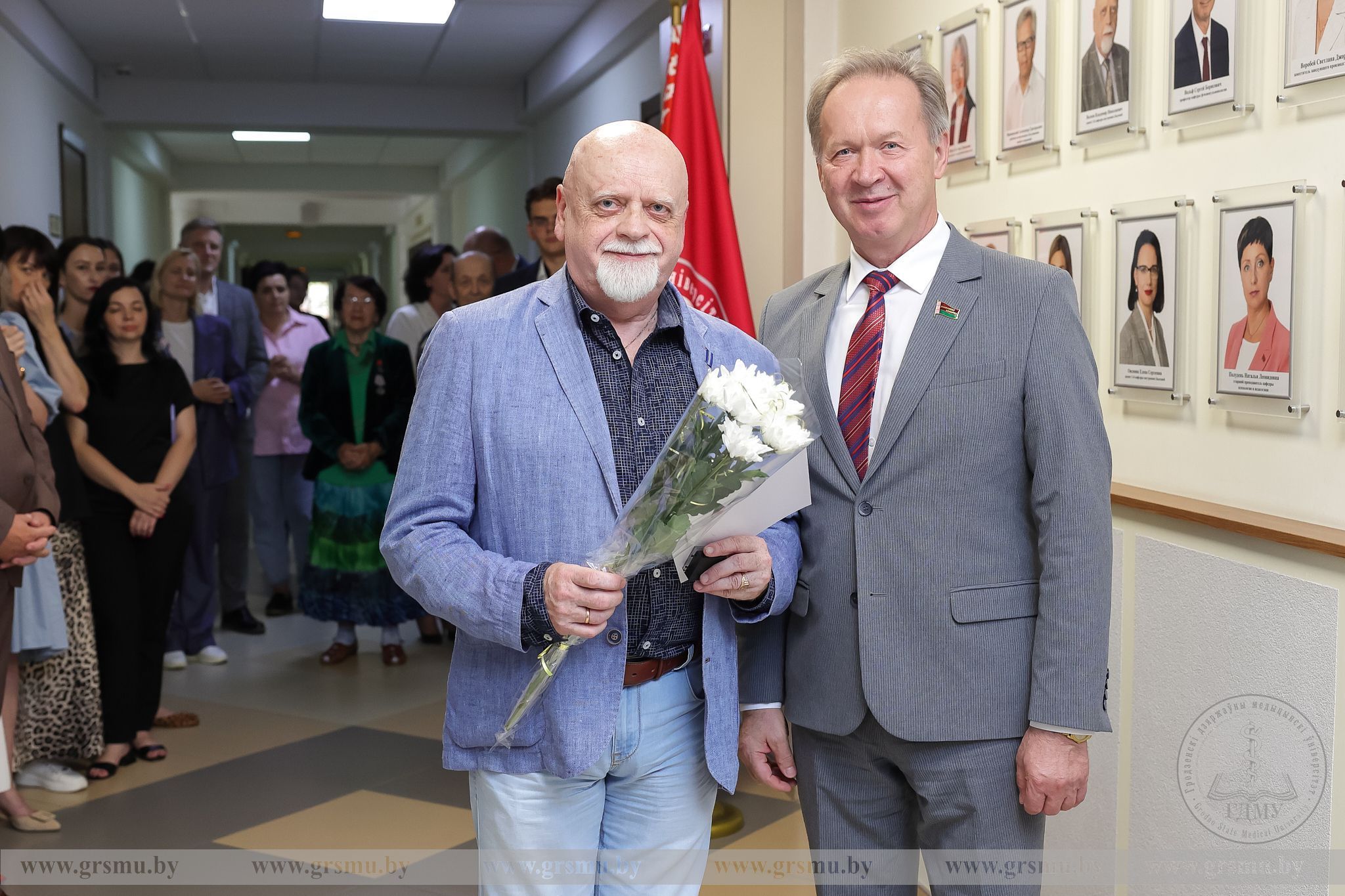Занесение на Доску почета