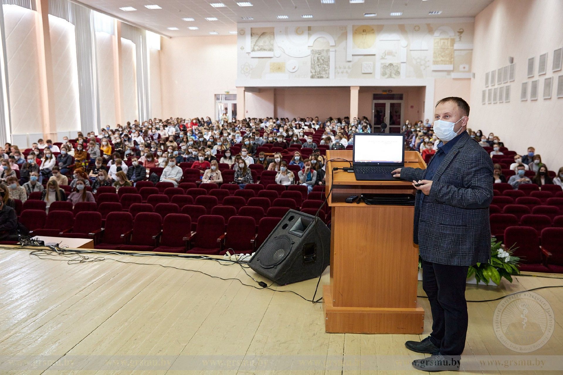 В ГрГМУ проведен цикл лекций, посвященный вопросам вакцинирования от Covid-19
