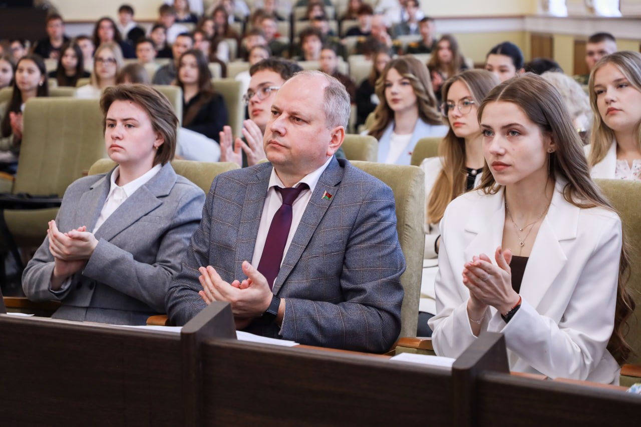ГрГМУ принял участие в XXXIII областной межвузовской студенческой научно-практической конференции «ПОДВИГ НАРОДА БЕССМЕРТЕН»