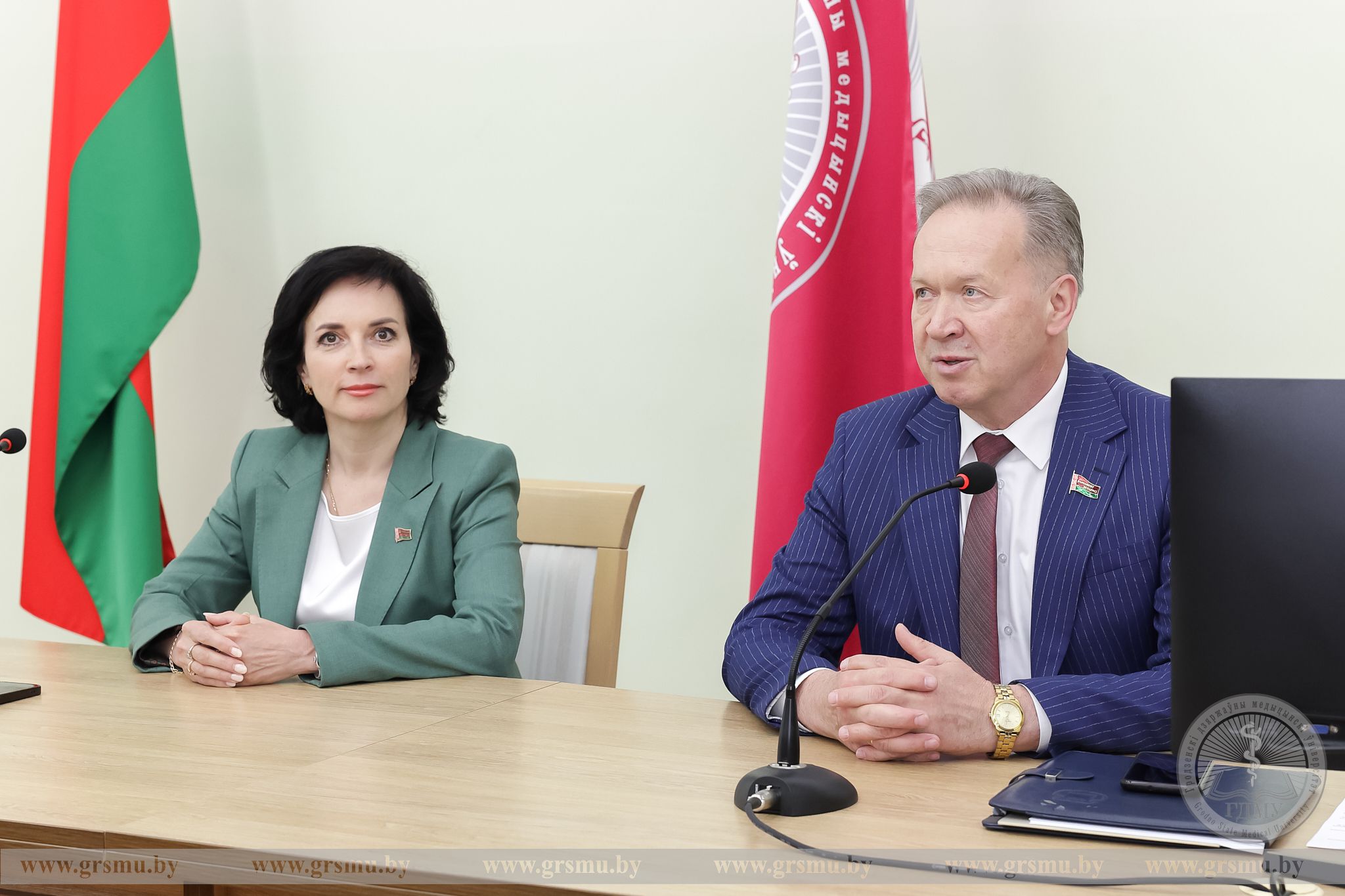 Заслуженные награды за доблестный труд! В ГрГМУ прошло заседание совета университета