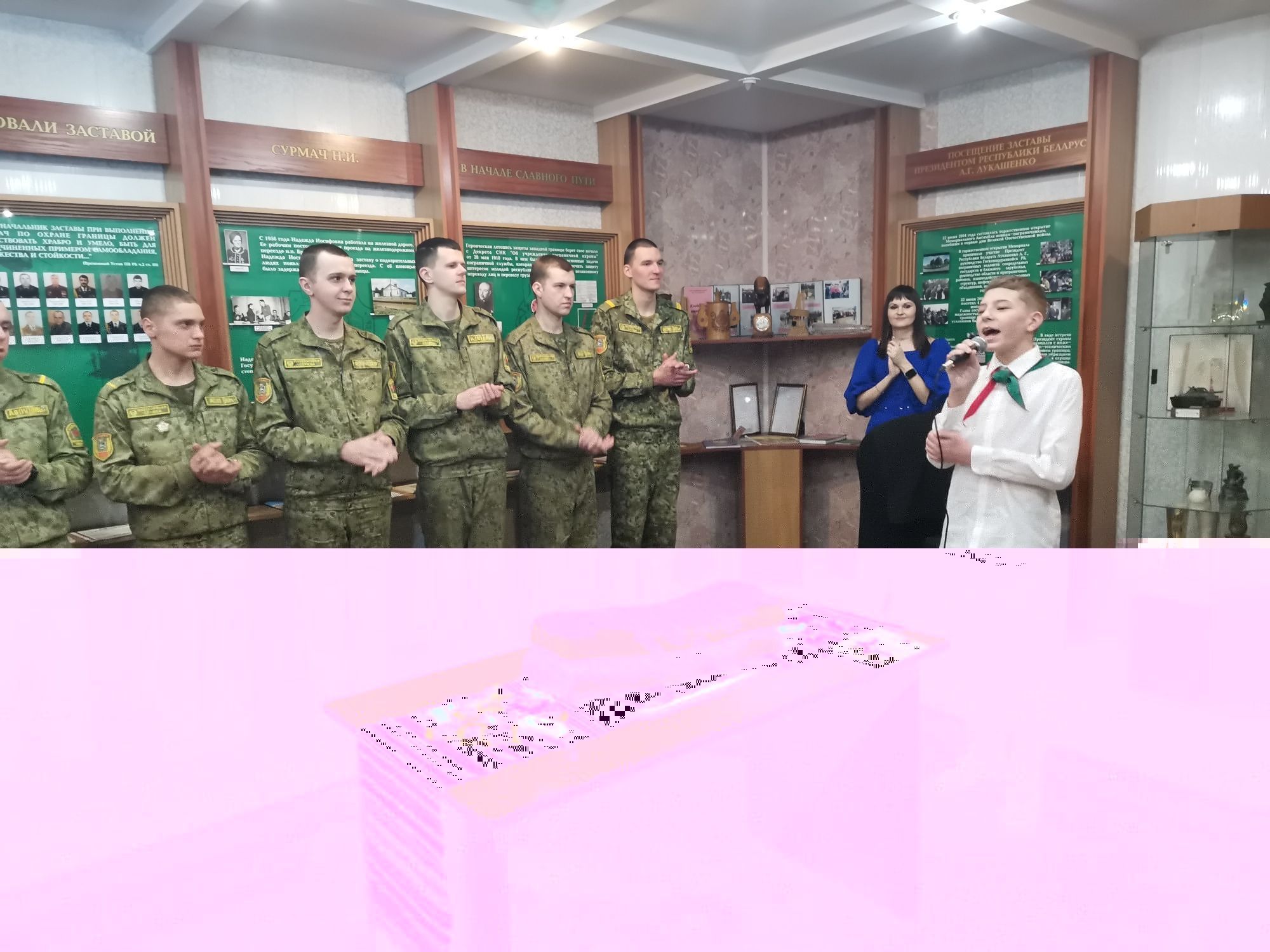 Тепло женских сердец!