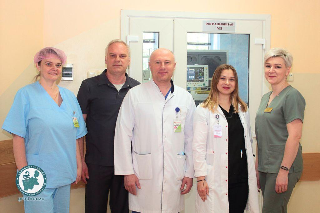 В Гродненской университетской клинике впервые использовали метод симультанной е-ТЕР пластики для лечения двух грыж