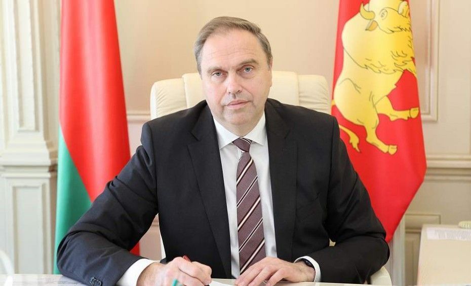 Старшыня Гродзенскага аблвыканкама Уладзімір Сцяпанавіч Каранік адзначае 50-гадовы юбілей