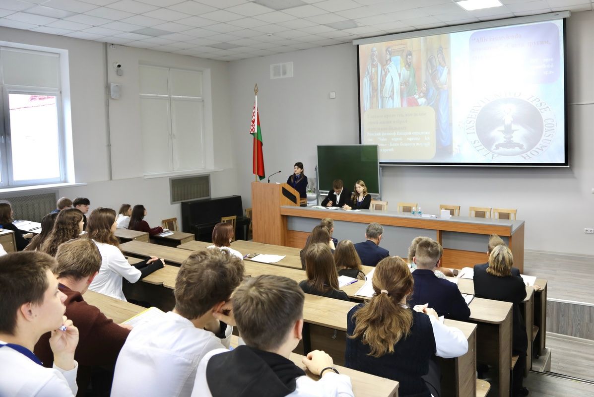 Студенты педиатрического факультета ГрГМУ – призеры XXV Международной научно-практической конференция студентов и молодых ученых
