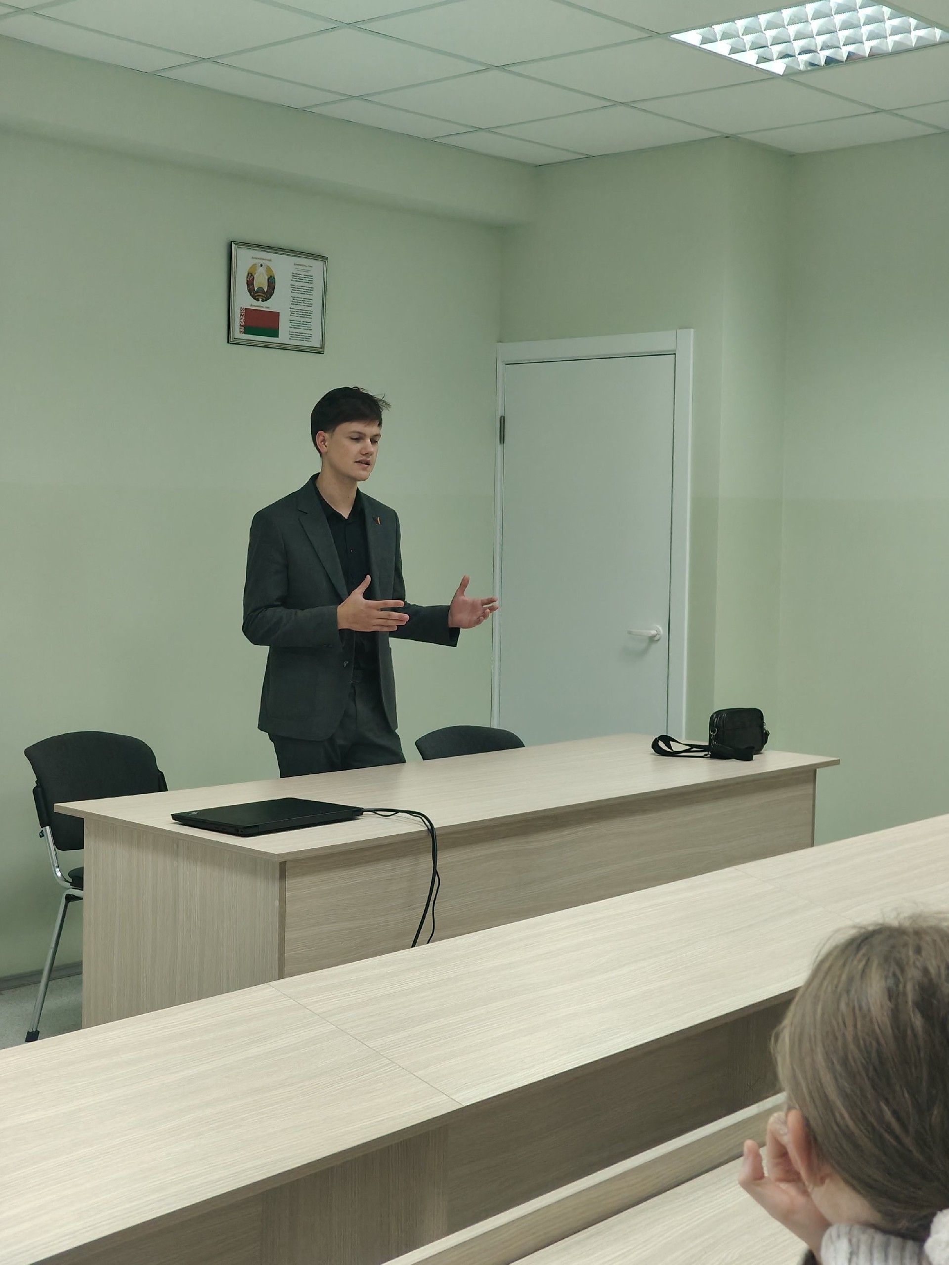 Преступления в сфере высоких технологий и защита от них. В ГрГМУ прошла встреча с сотрудником РОВД
