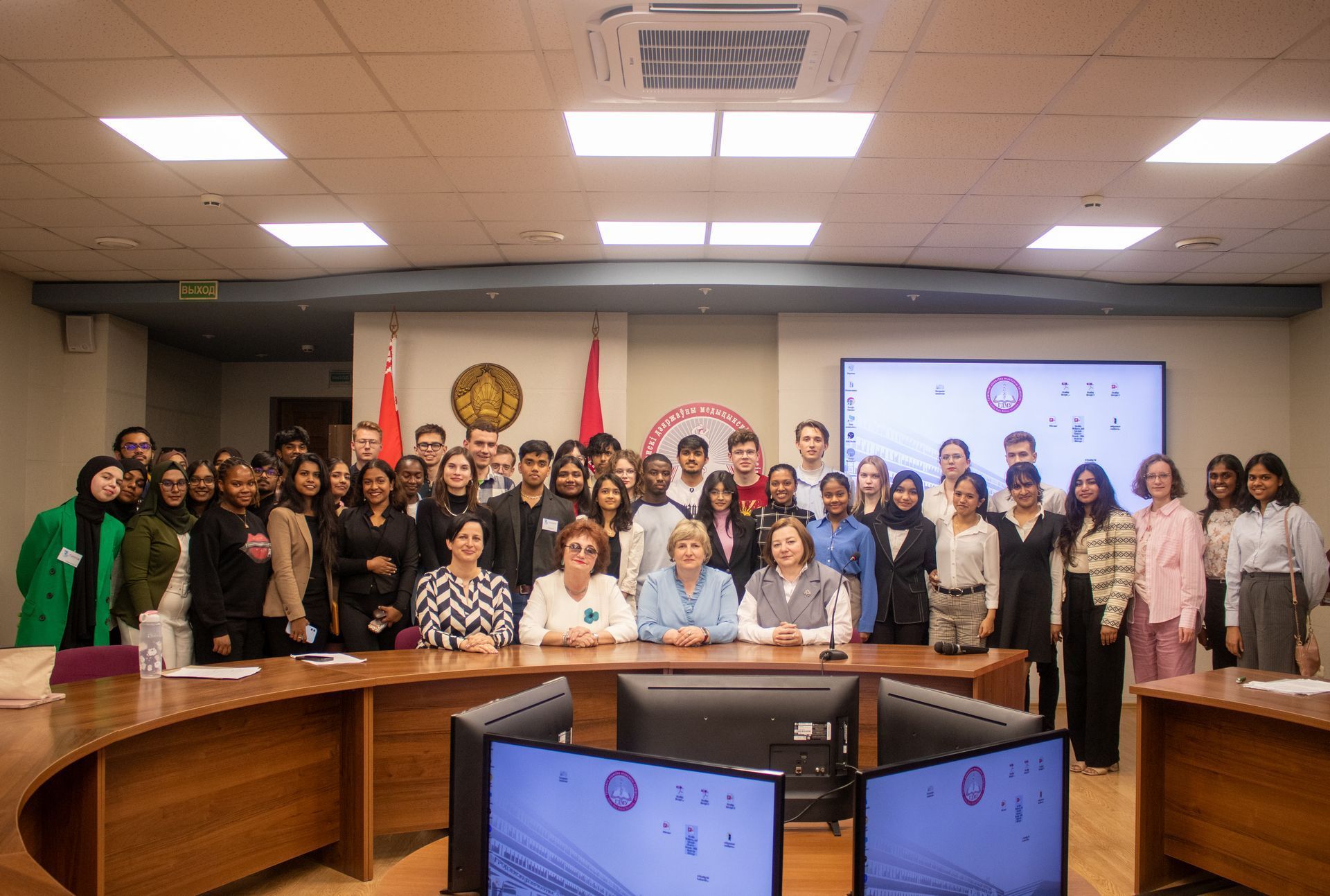 We are one family – the student family of GrSMU