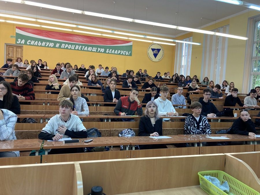 Результаты участия студентов ГрГМУ в региональной межуниверситетской олимпиаде по иностранному языку (английский и немецкий)