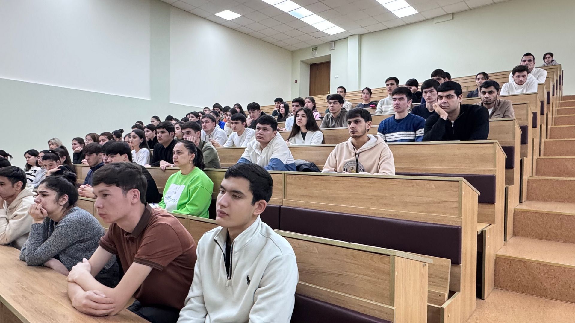 Общее собрание для студентов факультета иностранных учащихся