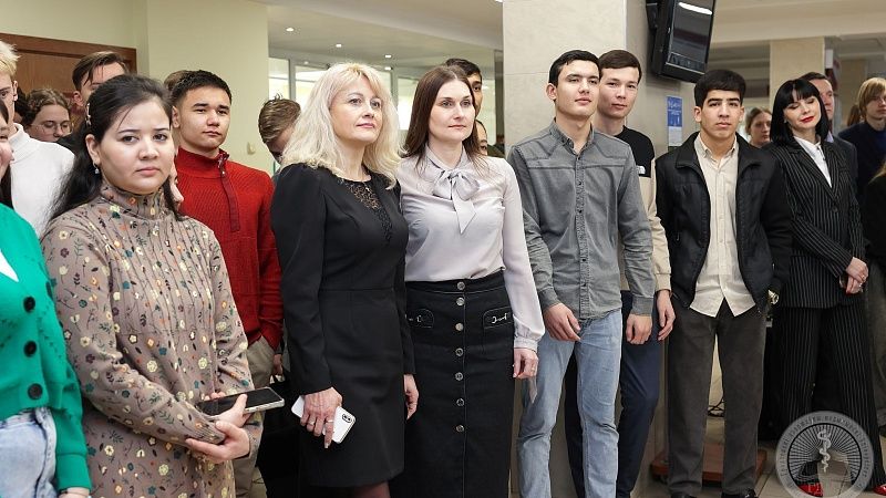 Выставка «Мат – не наш формат»