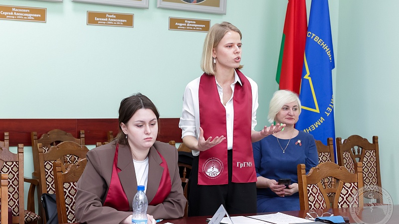 Команда ГрГМУ – победители регионального этапа республиканского конкурса «Всебелорусская Лига Дебатов»!