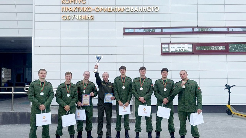 Команда ГрГМУ заняла II место в межвузовской олимпиаде по военной медицине «Полевая выучка»