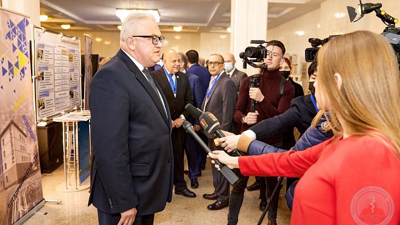 Выставка-презентация учреждений высшего образования «Образование будущего»