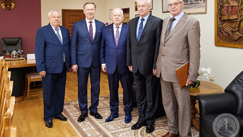 Уручэнне дыплома замежнага члена РАН