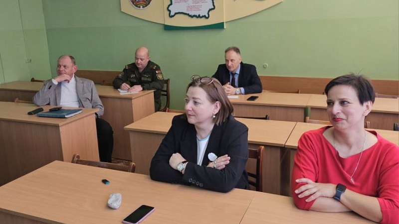 Заседание научно-методического совета по социально-гуманитарным дисциплинам и военно-патриотическому воспитанию