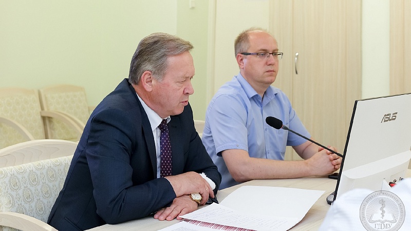 Заседание приемной комиссии по зачислению абитуриентов, поступающих на условиях целевой подготовки в ГрГМУ