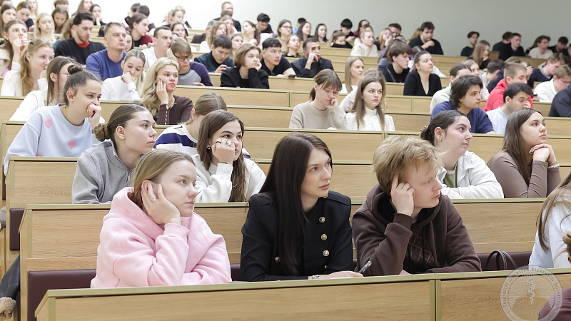 В ГрГМУ прошла лекция приглашенного профессора Виталия Витальевича Голдобина