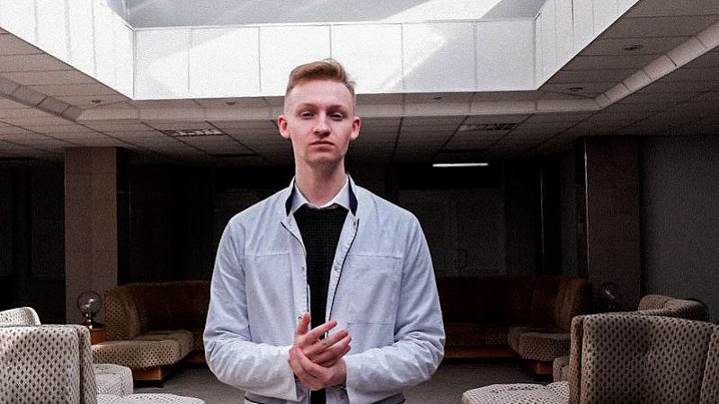 Выпускники-2023. Константин Тихонов: «Постоянно развивайтесь, ставьте цели и идите к ним!»