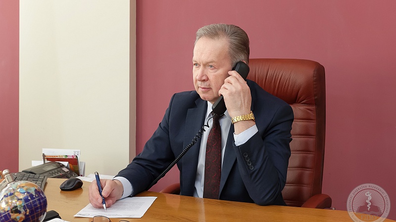 Член Совета Республики Жук Игорь Георгиевич проведет прямую телефонную линию и личный прием граждан
