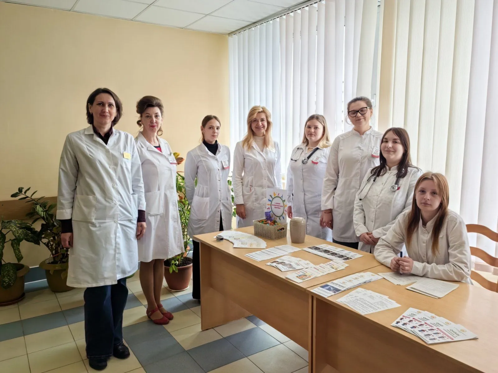 Эффективное взаимодействие образования и практики: акция «Маршрут долголетия» на базе городской поликлиники №6