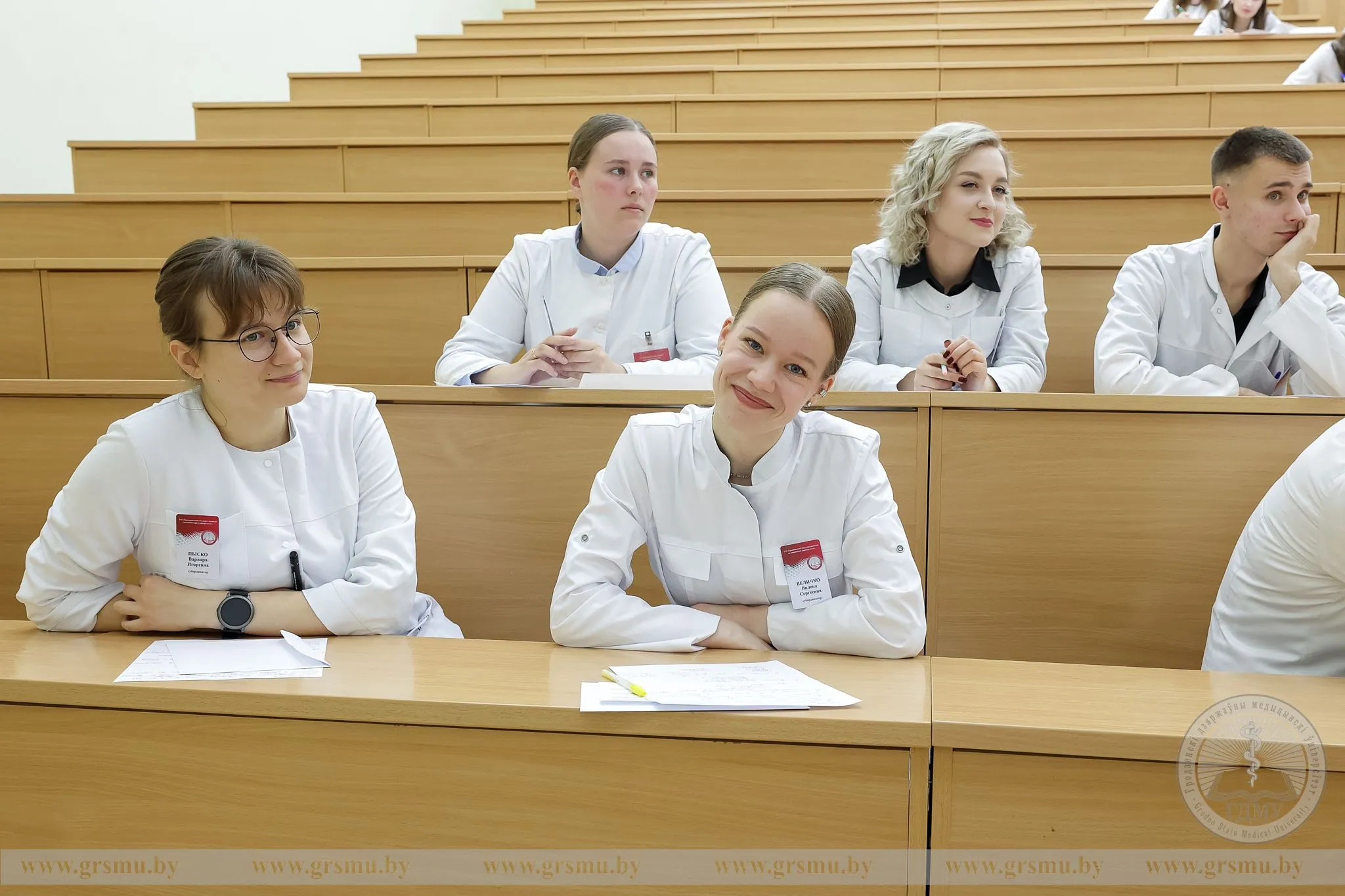 Выпускники медико-психологического факультета ГрГМУ успешно завершают сдачу государственных экзаменов