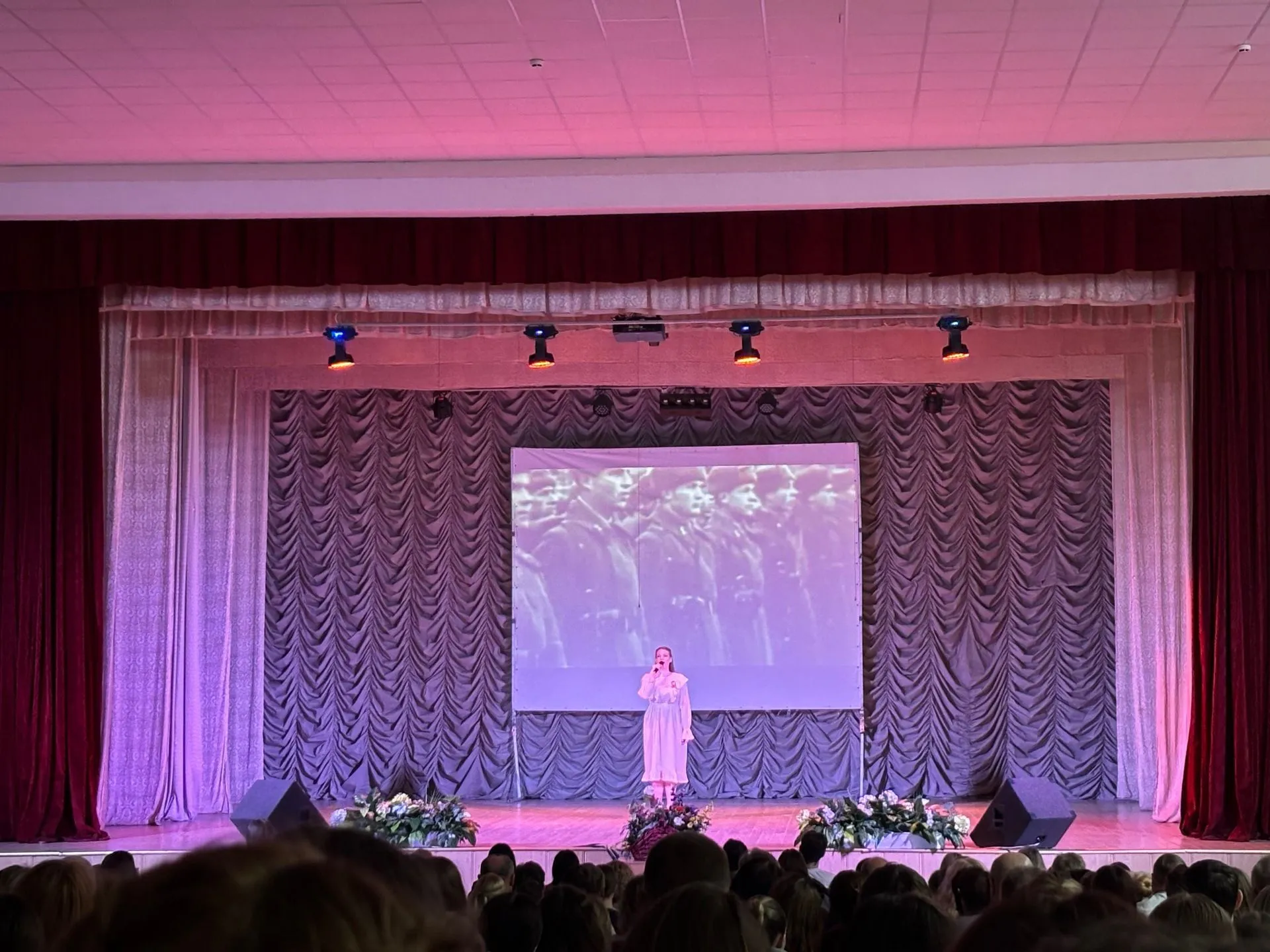 Присутствие кафедры на праздничном концерте «Женщина. Война. Победа»