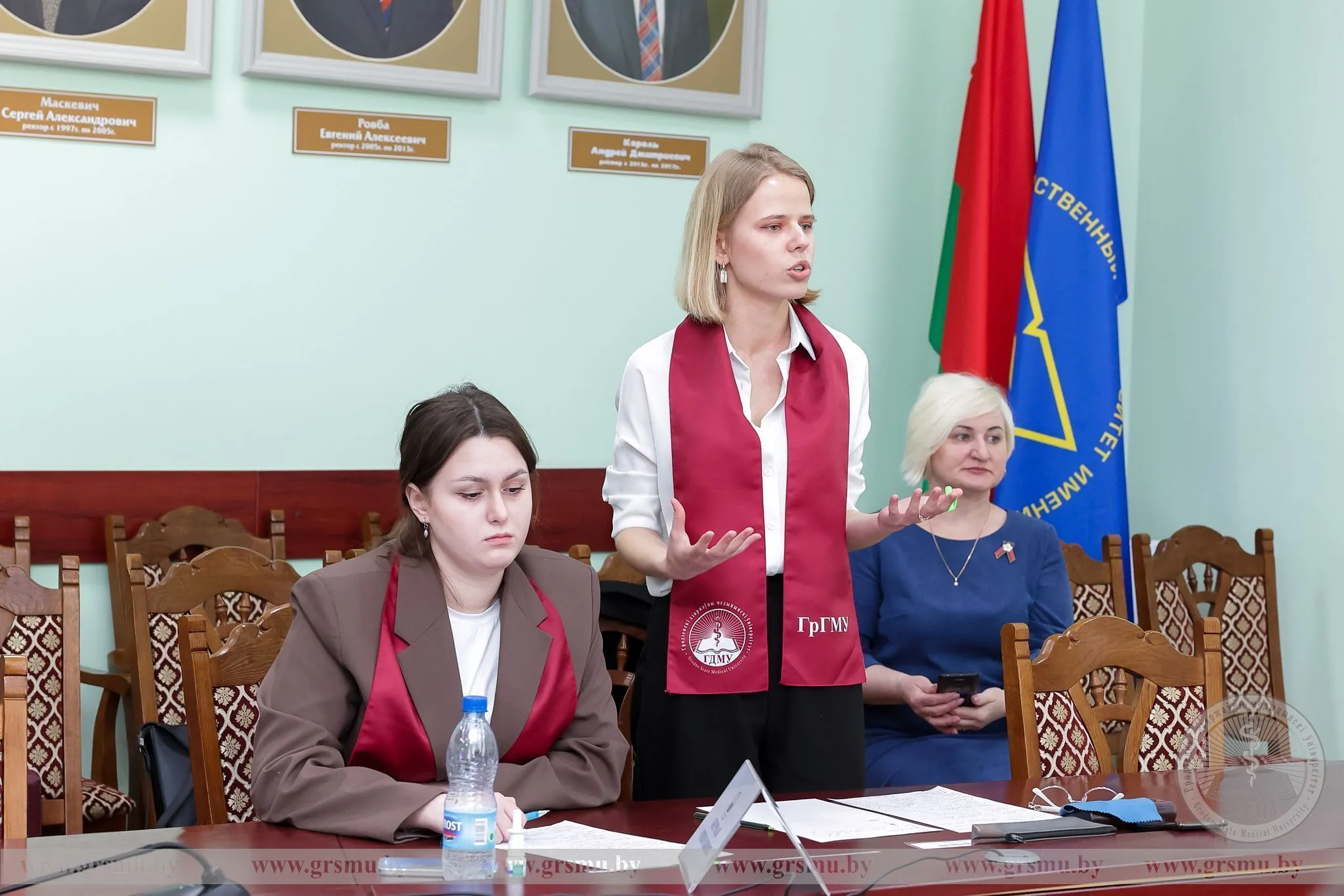 Команда ГрГМУ – победители регионального этапа республиканского конкурса «Всебелорусская Лига Дебатов»!