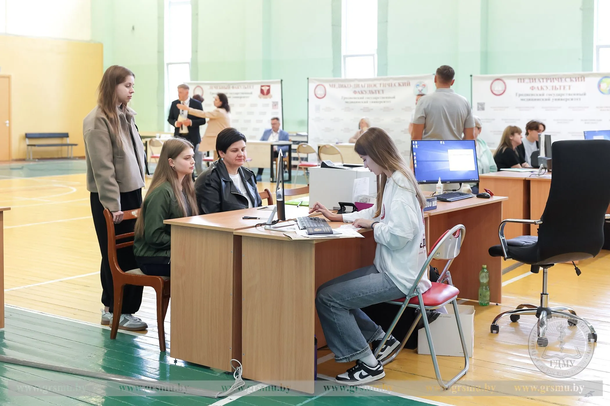 Больше мест – больше шансов поступить. Какие преимущества у ГрГМУ для абитуриентов в этом году?