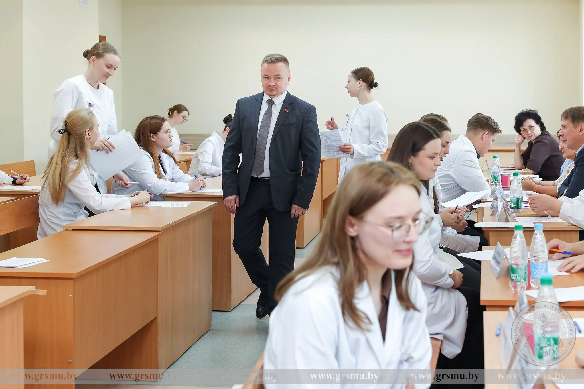 Финишная прямая: выпускники медико‑диагностического факультета ГрГМУ сдают государственные экзамены