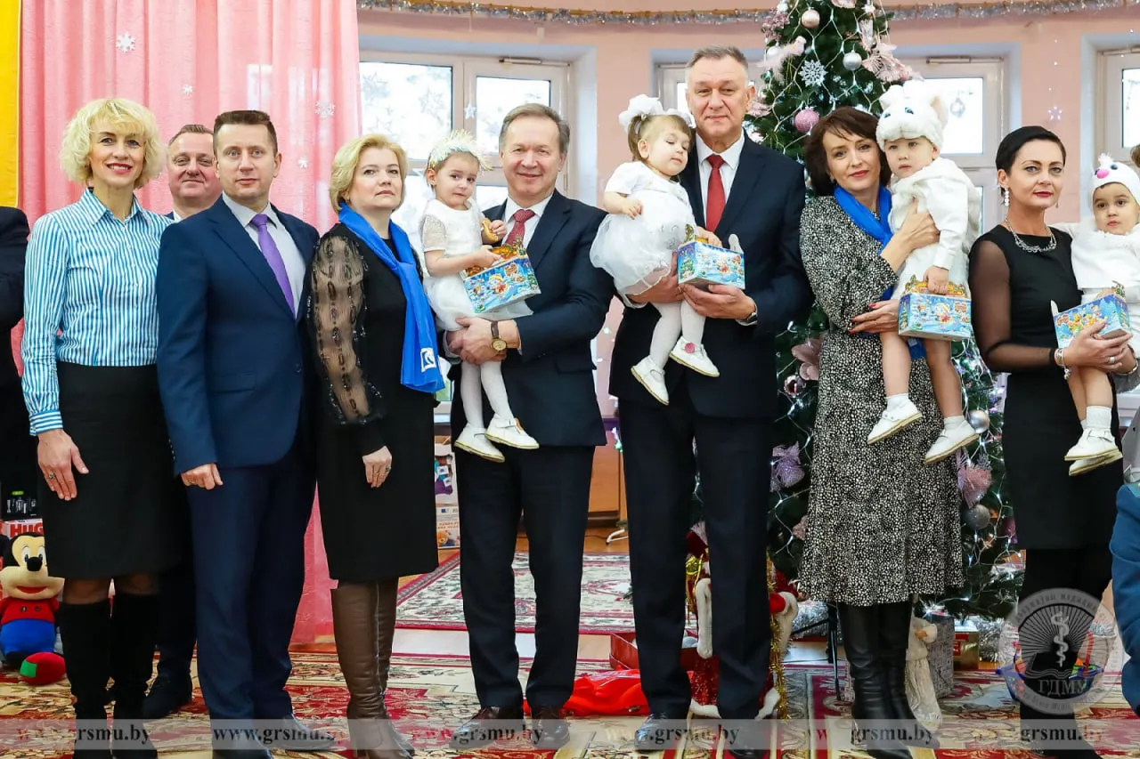 Новогодняя благотворительная акция «Наши дети»