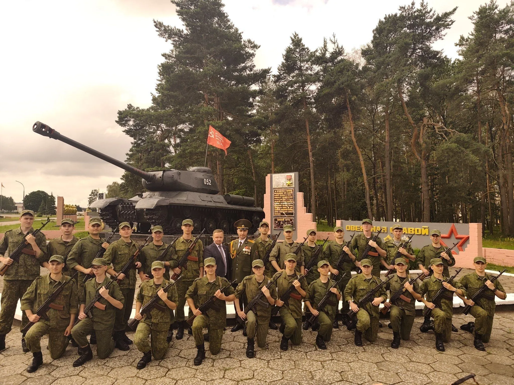 Студенты ГрГМУ приняли военную присягу